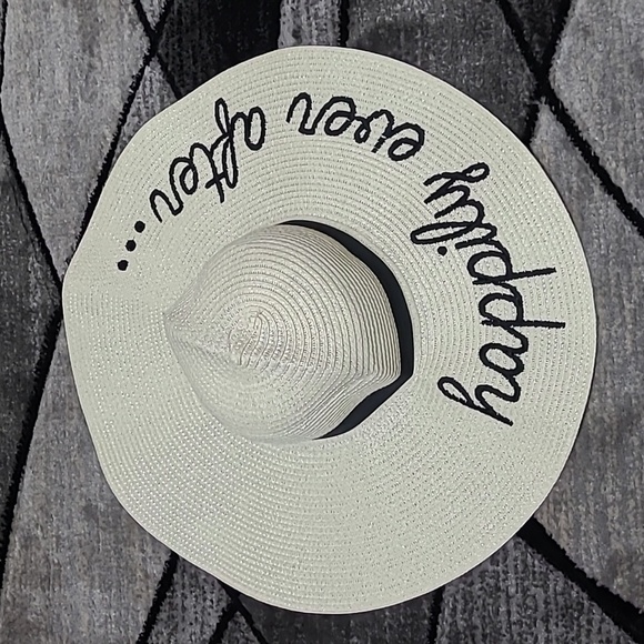 HAPPILY EVER AFTER...EMBROIDERY STRAW SUN 👒 HAT - Picture 12 of 14